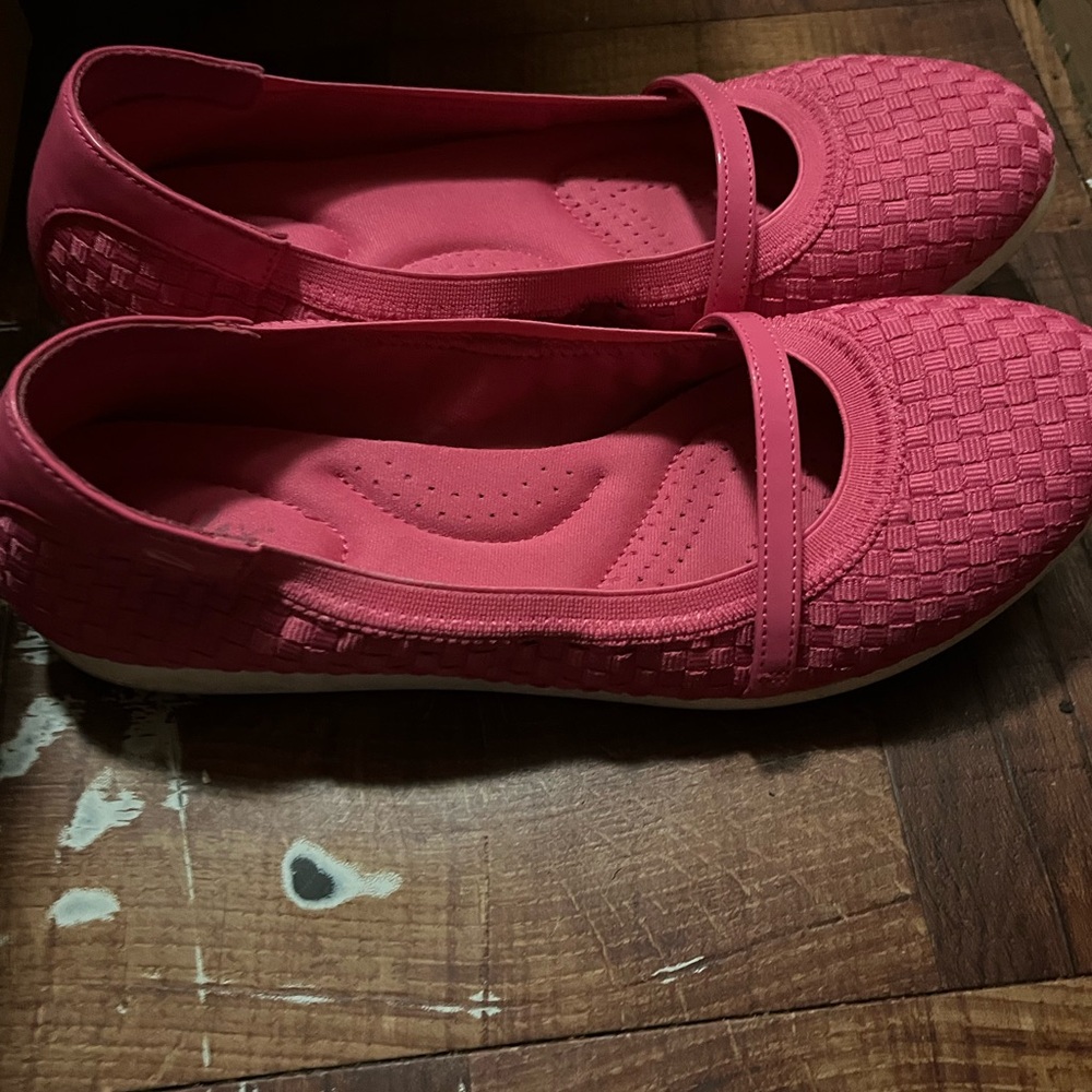 Dexflex Comfort Pink Flats for Everyday Wear